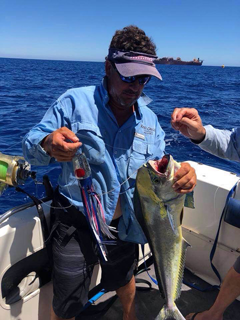 ANGLER: Scott MacGowan  SPECIES: Mahi Mahi  WEIGHT: 2.5kg LURE: 15" JB XL Dingo.